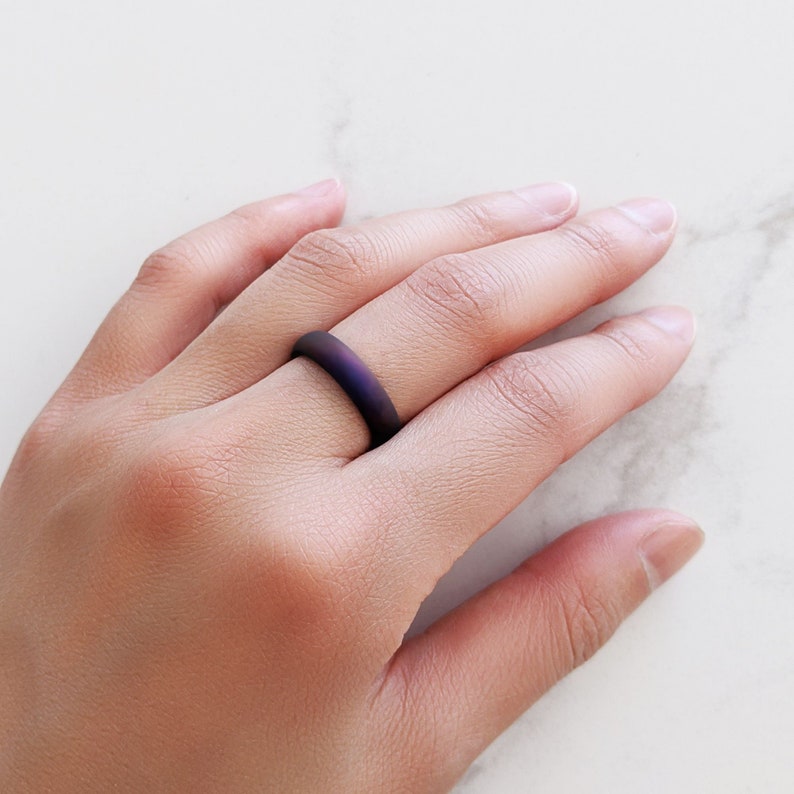 Cosmic Purple Silicone Ring for Women & Men, Knot Theory Breathable Comfort Fit Rubber Wedding Band, Anniversary Gift Boyfriend Husband Wife image 7