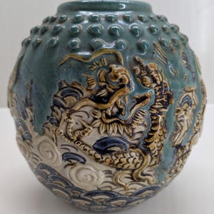 Vintage Ryukyu Okinawan Pottery Dragon Vase – Hand Sculpted, Running Glaze, Kiln Effects, Wabi-Sabi Ceramic Art