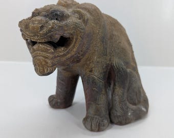Vintage Bizen Ware Guardian Beast Sculpture – Japanese Folk Ceramic Shishi Figure (Okayama Pottery)