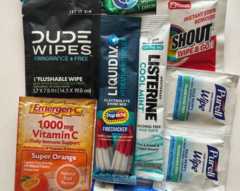 Reise-Kulturset für Herren | Feuchtigkeitscreme, Kaugummi, Feuchttücher, Lippenbalsam (Mini-Set) | Geschenk zur Kundenzufriedenheit