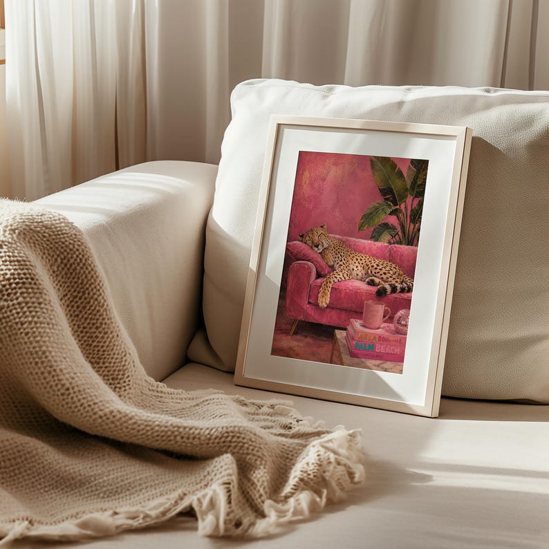 Gepardväggkonst, Lyxigt Rosa Tryck, Sömnig Leopard Glamour Djurtryck Maximalistisk Dekor bild 13