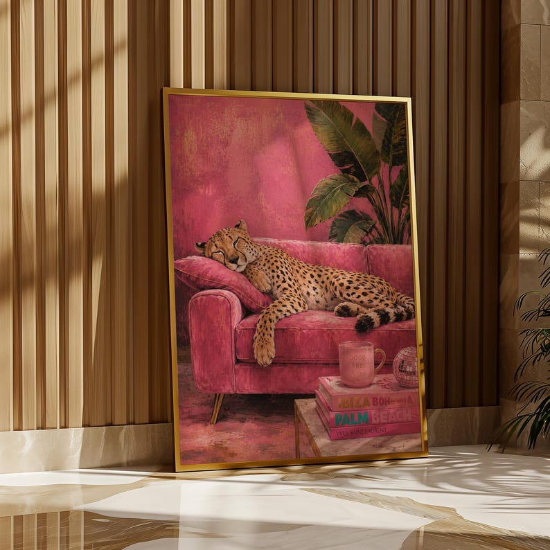 Gepardväggkonst, Lyxigt Rosa Tryck, Sömnig Leopard Glamour Djurtryck Maximalistisk Dekor bild 5