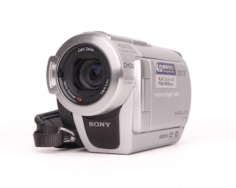 Sony DCR-DVD508E DVD Handycam Camcorder / Digital Video Camera