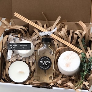 Vanilla Bourbon shower steamer and reed diffuser / CARE PACKAGE / Relax / Pamper / Corporate Gifts