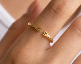 Personalisierter Initialring, individueller Buchstabenring Gold, verstellbarer offener Ring, zierlicher minimalistischer Ring