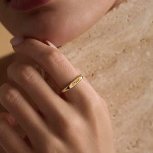 Ring mit flacher Oberfläche, moderner Siegelring für Damen, minimalistischer Alltagsschmuck, Statement-Ring als Geschenk für sie