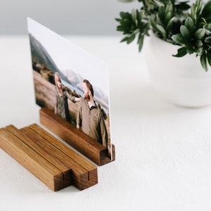 Small RECTANGLE Timber Photo Stand, Wooden Picture Holder, Wooden Card Stand, Minimalist Photo Stand, Wedding Table Number Holder Stand Dark (Merbau)