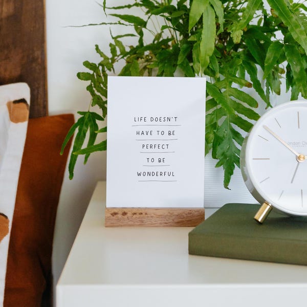 Inspirerende quotekaartenset en houten standaard | Bevestigingskaarten | Mindfulnesskaarten