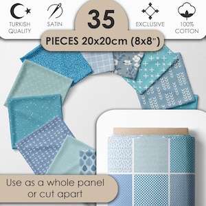 Può includere: Un set di 35 pezzi di tessuto in cotone satinato blu e bianco, ciascuno di 20x20cm. I tessuti presentano vari motivi, tra cui pois, righe e disegni floreali. Il testo recita "Turkish Quality" e "100% Cotton".