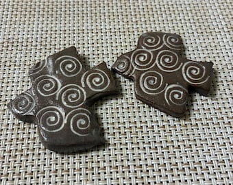 Handmade Japanese Bird Chopstick Rest Set of 2 | Ceramic Hashedoki, Minimal Tableware, Gift from Japan