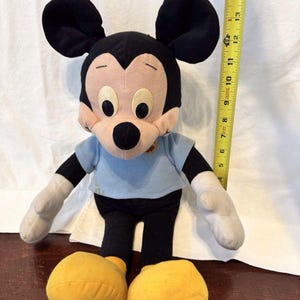 20" VTG 1988 Playskool Disney Large Mickey Mouse Pull String SQUEAKS Plush Doll image 2