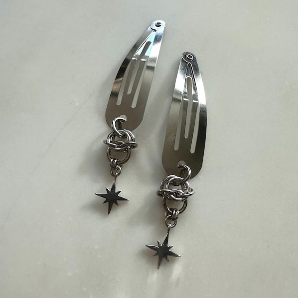 Barrette à breloques étoile en cotte de mailles avec charme cosmique - Vendue par une seule barre