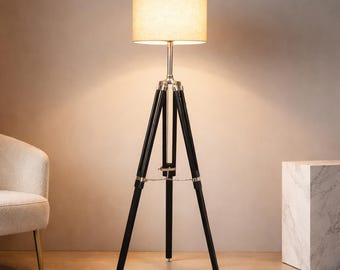 Lámpara de pie trípode de madera negra, lámpara de pie moderna con pantalla de tela, iluminación para sala de estar, luz decorativa de acento para el hogar.