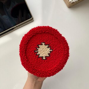 Punch Needle Coaster, Handmade Coaster, Vintage Style Decorative Item, Motif coaster