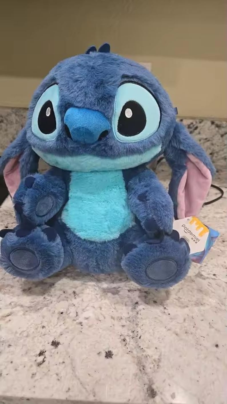Stitch Plush Toy 20cm – Cute Soft Disney Character Doll, Kawaii Blue Alien Gift bild 2