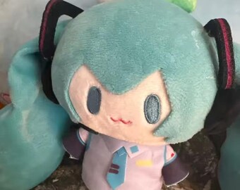 Kawaii Anime Plush Doll – Soft Cute Figure Toy, Cozy Stuffed Character Gift