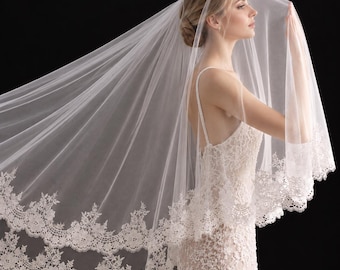 Two Tier Lace Wedding Veil with Blusher Floral Applique Tulle Veil with Comb Hip Length White Ivory Romantic Bridal Hair Accessory for Bride