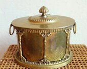 Vintage Brass Tea Caddy, Retro Storage Box, Hollywood Regency Oval Box, Hinged Lid, Removable Insert, Brass Trinket Jewelry, Birthday Gift