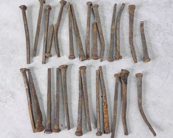 Your Choice Antique Square Nails, 25 Large, Rustic Farmhouse, Primitive Craft Supplies, Hardware