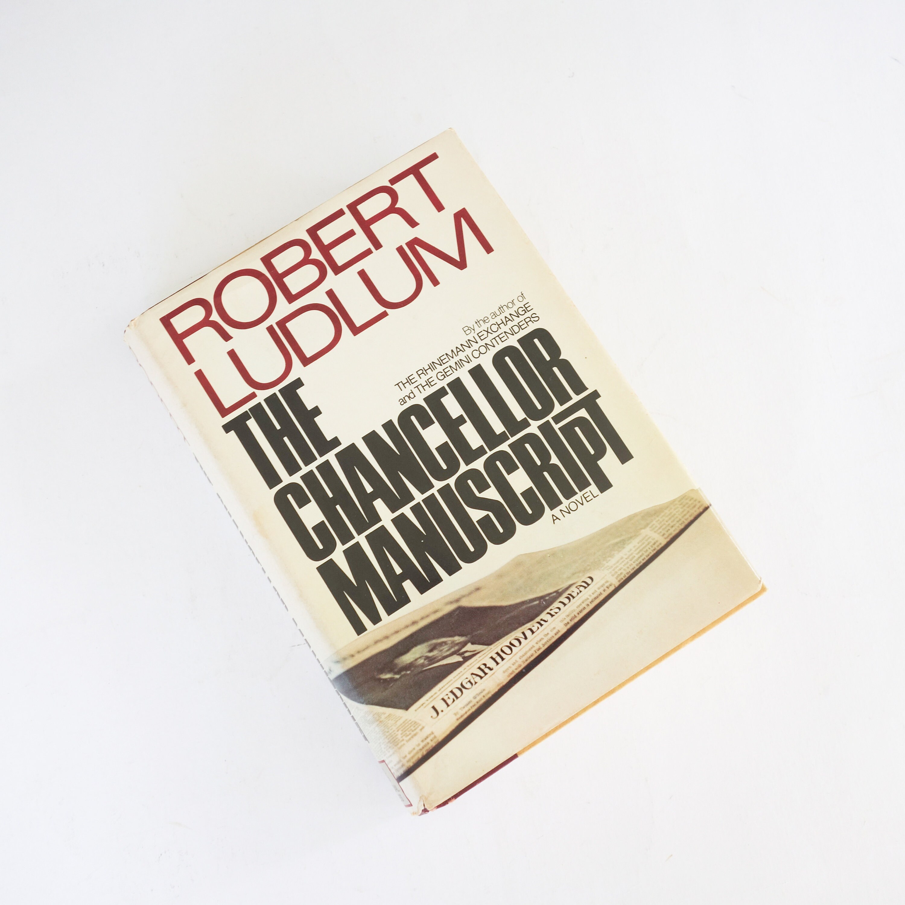 Robert Ludlum 小説セット 9冊 Amazon.com: Robert Ludlum's The Lazarus Vendetta: A Covert-One
