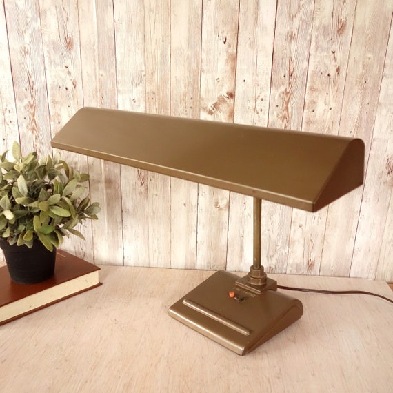 Vintage Industrial Desk Lamp Mid Century Retro Art Specialty Light Sightmaster Office Brown Metal Task