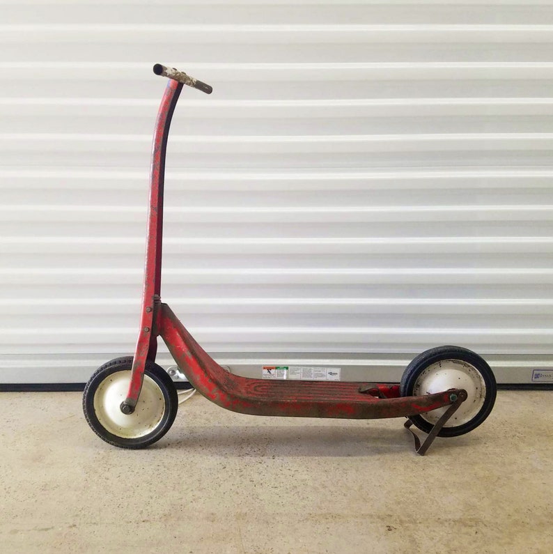 Vintage Red Metal Push Scooter Retro Radio Style 2 Wheel Kick Etsy