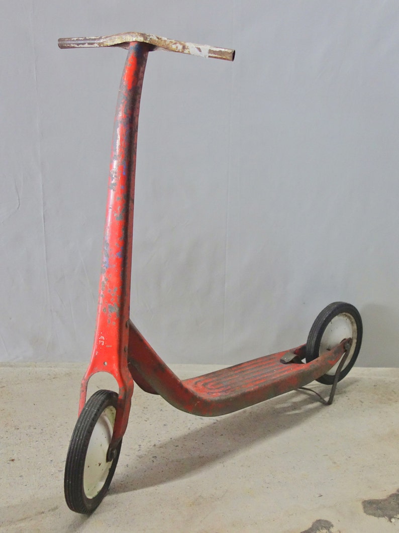 Vintage Red Metal Push Scooter Retro Radio Style 2 Wheel Kick Etsy
