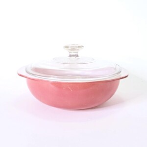 Vintage Pink Pyrex Casserole Dish, Flamingo Pyrex 024 with Lid, 2 Quart Serving Dish, 1950s