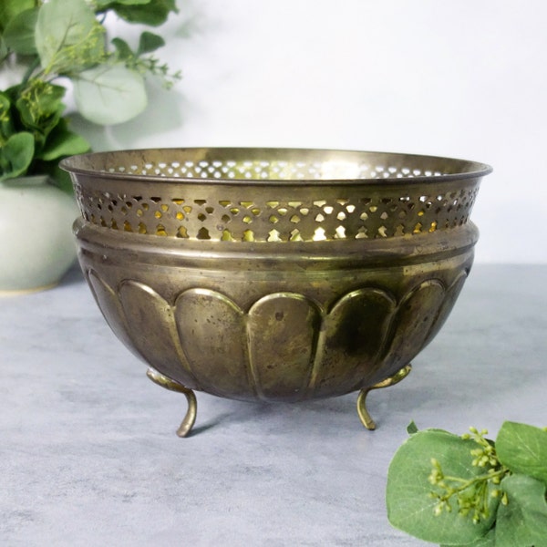 Footed Pierced Brass Bowl, Large Vintage Brass Fruit Bowl, Ornate Filigree Centerpiece, Hollywood Regency