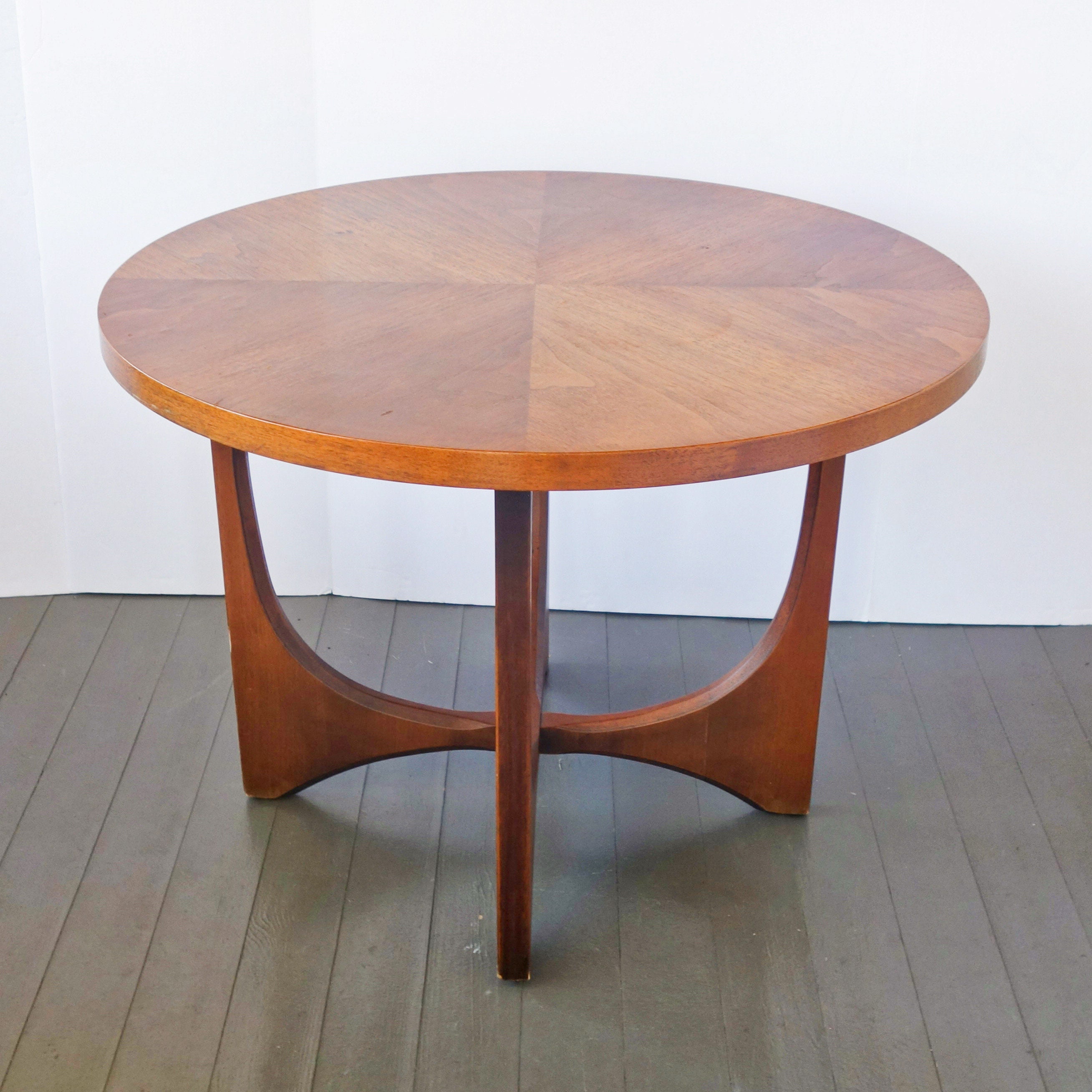 Broyhill brasilia side table best sale