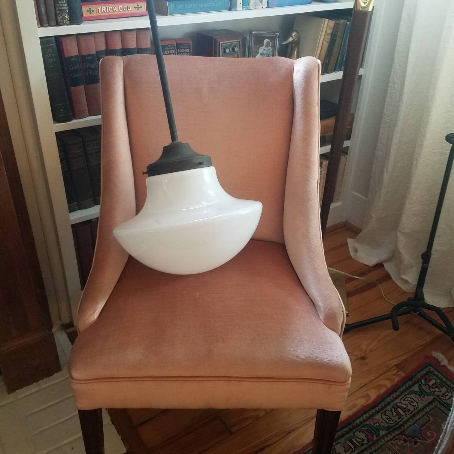 Light Vintage Schoolhouse Pendant 
