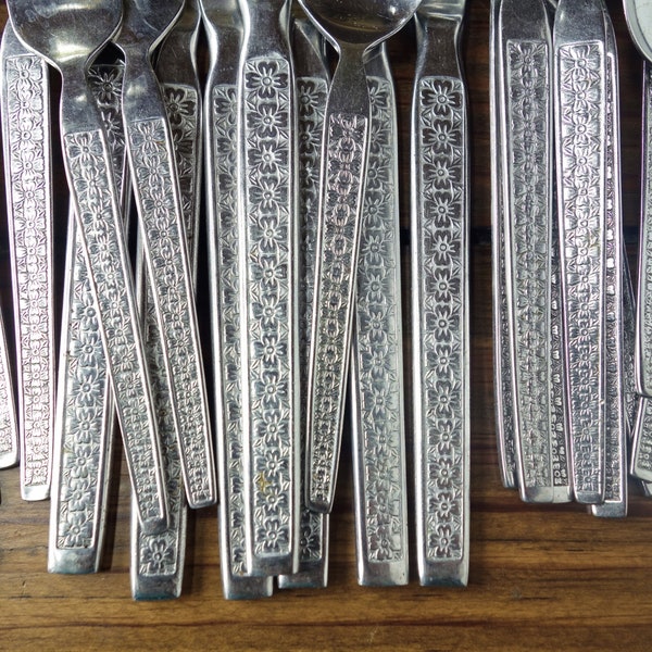 Choice Mid Century Trocadero Stainless Steel Flatware, Hanford Forge, Danish Modern Floral Silverware, Retro MCM Flatware Replacement