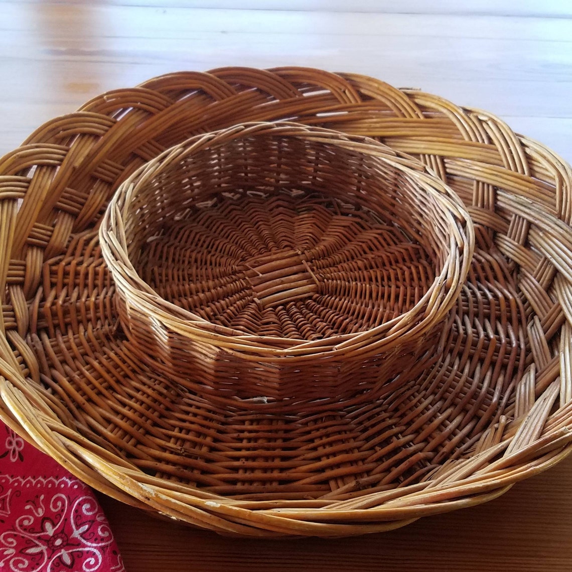 Vintage Wicker Tray Chip and Dip Basket Round Woven Basket Etsy