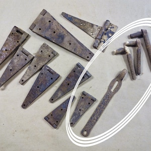 Choice Vintage Rustic Iron Gate Hinge Pintle Hasp, Strap Hinges, Barn Door Farmhouse Architectural Salvage, Reclaimed Restoration Renovation
