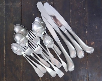 Choice Vintage Stainless Flatware, American Colonial Oneida Heirloom Cube Mark, Replacement Fork Knife Spoon, Satin Finish Like New c1971