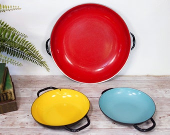 Vintage Enamel Pan Set of 3, Retro Enameled Paella Pan, Red Yellow Blue Enamel, Yugoslavia Poland Italy, Enamelware, Enameled Cookware
