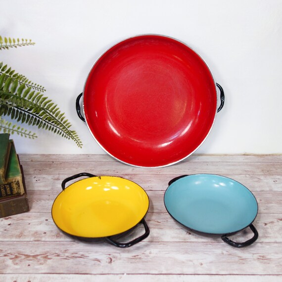 Set of 3 Enamelware Baking Pans