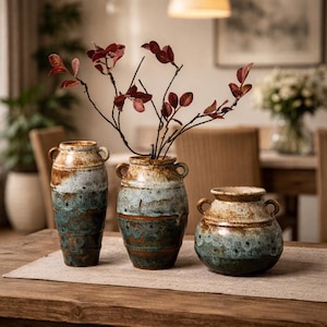 Rustic Ceramic Vase – Farmhouse Decorative Pottery, Vintage Style Home Decor