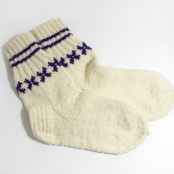 Hand Knitted Wool Socks - White, Size Medium