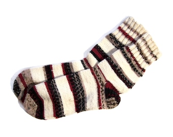 Knitted Wool Socks - Size L, White, Black and Red