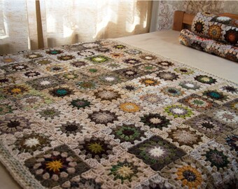 Crochet Granny Square Blanket, Handmade Blanket, Knit Bed Spread, Beige and Green with Flowers