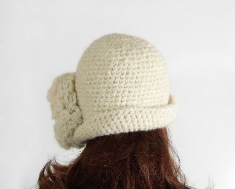 Crochet Cloche Hat with Large Flower Natural White