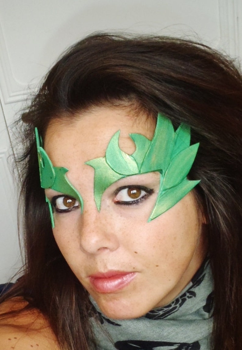 Poison Ivy Inspired Cosplay Costume Eyebrows / Mask Green Glittery 2 Tone FREE UK Delivery image 3