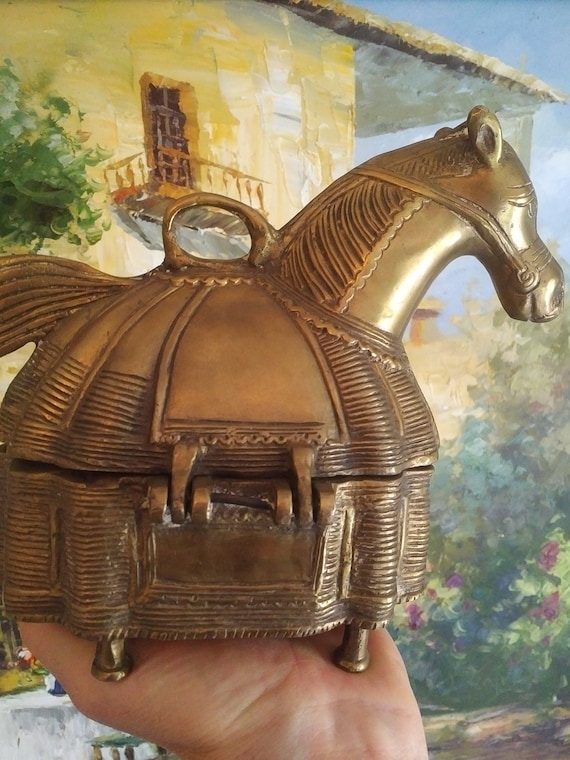ANTIQUE BRASS HORSE Jewelry Holder Gem
