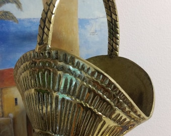 AntikeR MESSING MUSCHELKORB