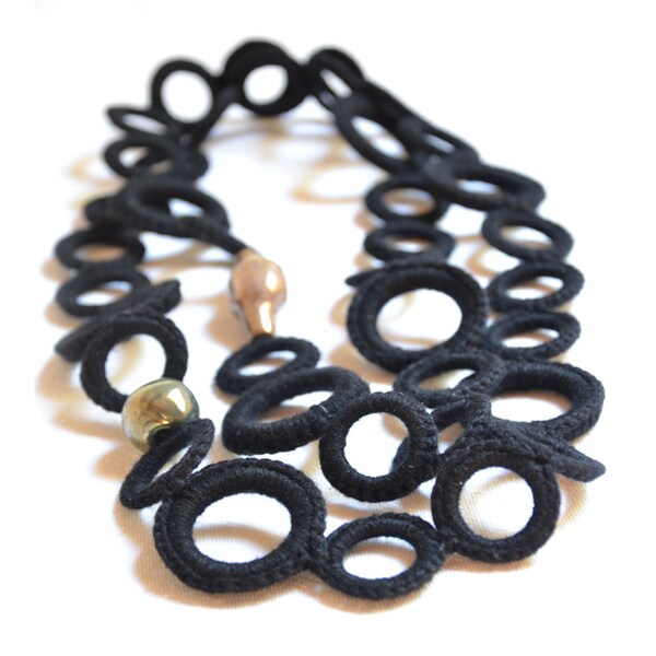 Cachemira declaración fibra collar negro / joyería de lujo fibra / collar de ganchillo / joyería textil por Aliquid / joyería de moda de invierno