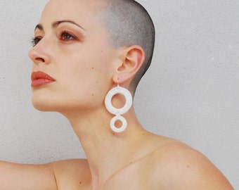 Modern Crochet Earrings / White earrings / Drop earrings / Fashion minimal earrings / Crochet jewelry