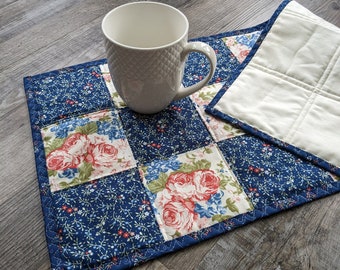 Mini Quilt, Table topper, table runner, reversible runner, mini dresser scarf, flower runner, Mackinac Island, blue, cream, flowers