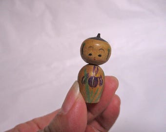 1.3inch Vintage Japanese Wooden KOKESHI Doll 2301
