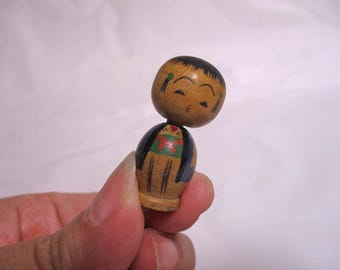 1.3inch Vintage Japanese Wooden KOKESHI Doll 2300